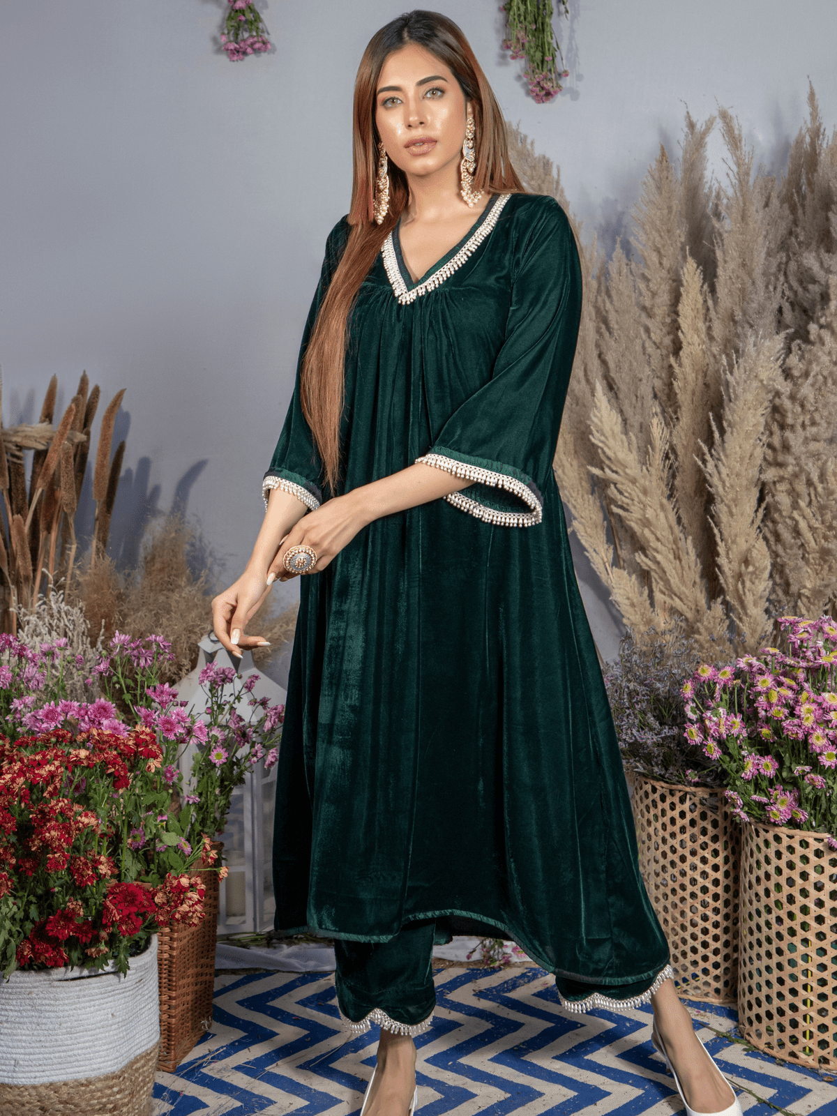 Ahana Ghai- Emerald Green Silk Velvet Kurta with Scallop Pants