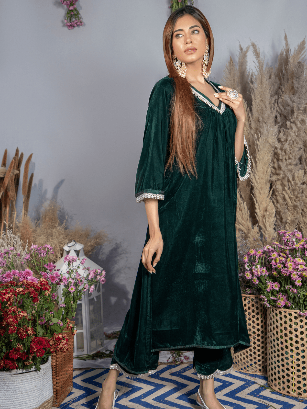 Ahana Ghai- Emerald Green Silk Velvet Kurta with Scallop Pants