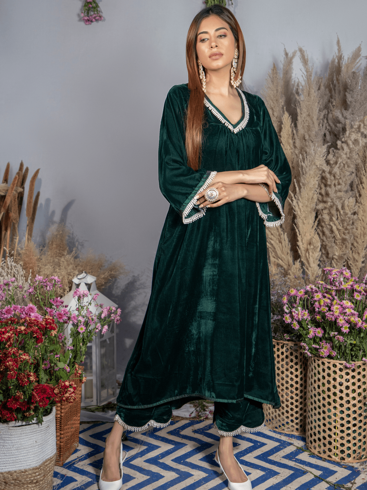 Ahana Ghai- Emerald Green Silk Velvet Kurta with Scallop Pants