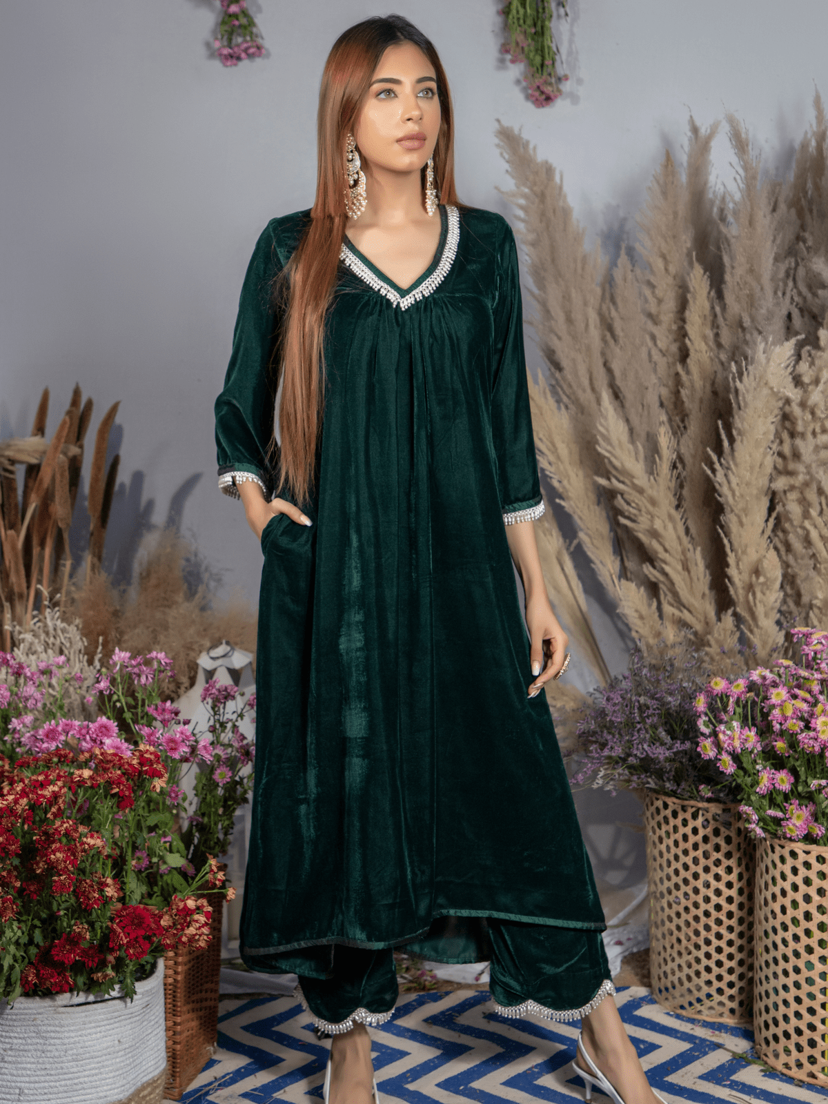 Ahana Ghai- Emerald Green Silk Velvet Kurta with Scallop Pants