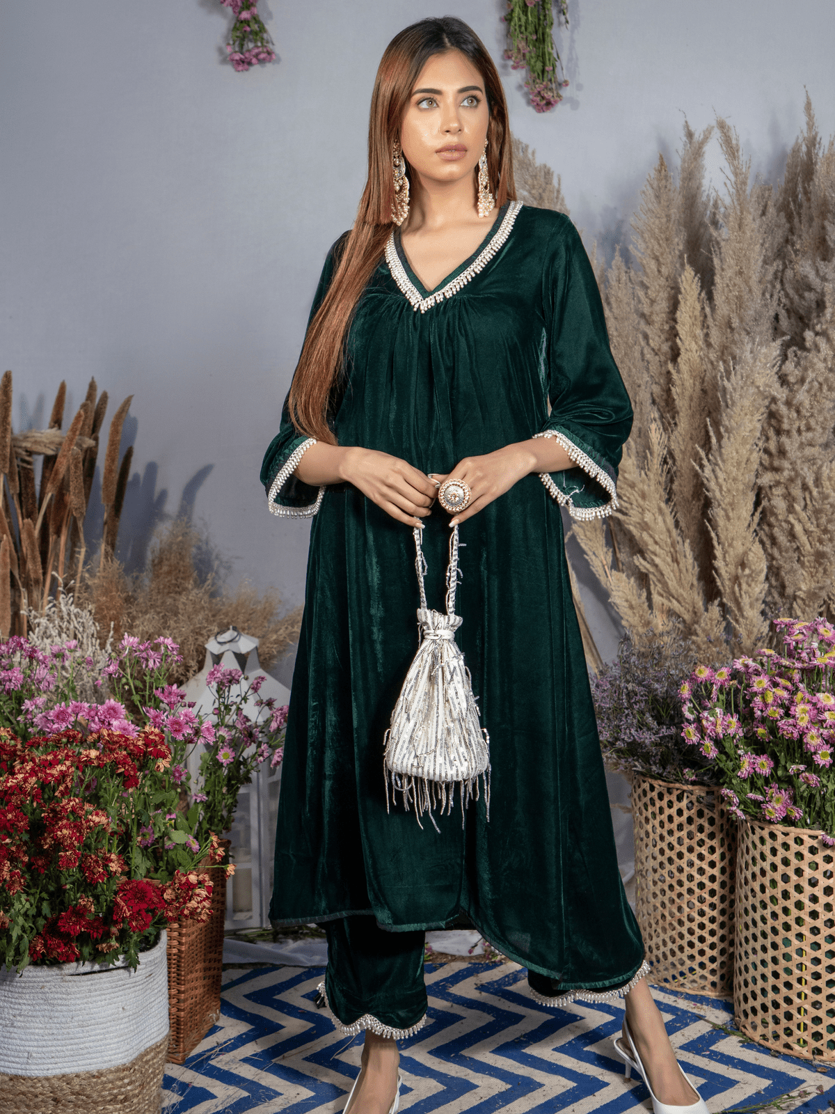 Ahana Ghai- Emerald Green Silk Velvet Kurta with Scallop Pants