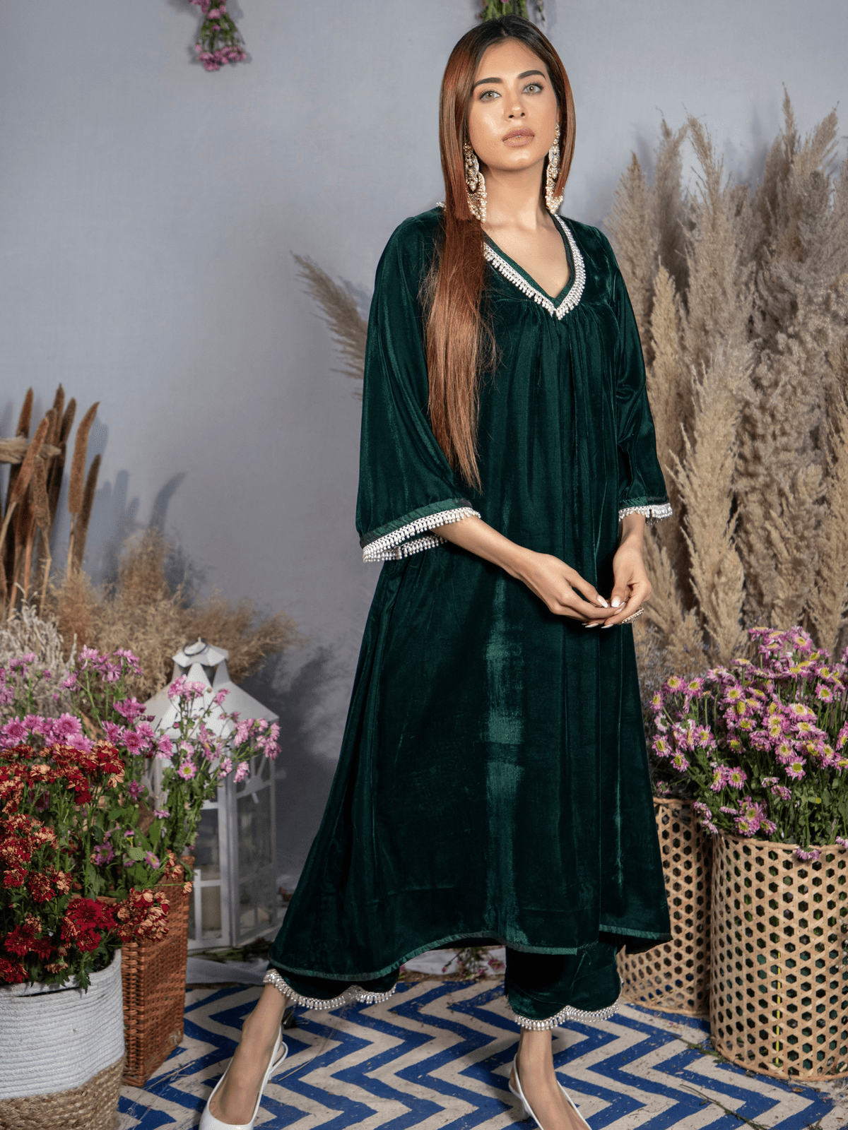 Ahana Ghai- Emerald Green Silk Velvet Kurta with Scallop Pants