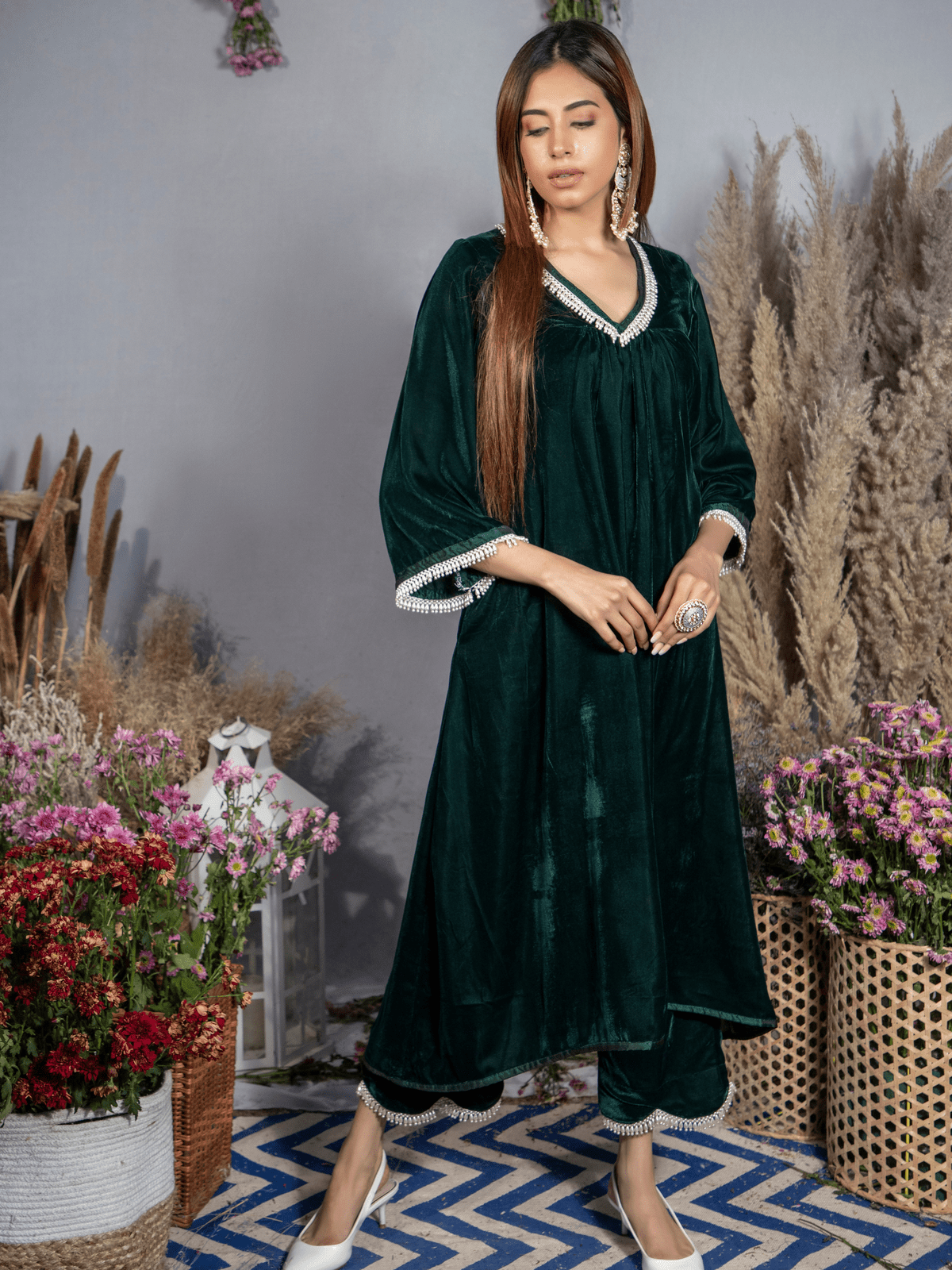 Ahana Ghai- Emerald Green Silk Velvet Kurta with Scallop Pants