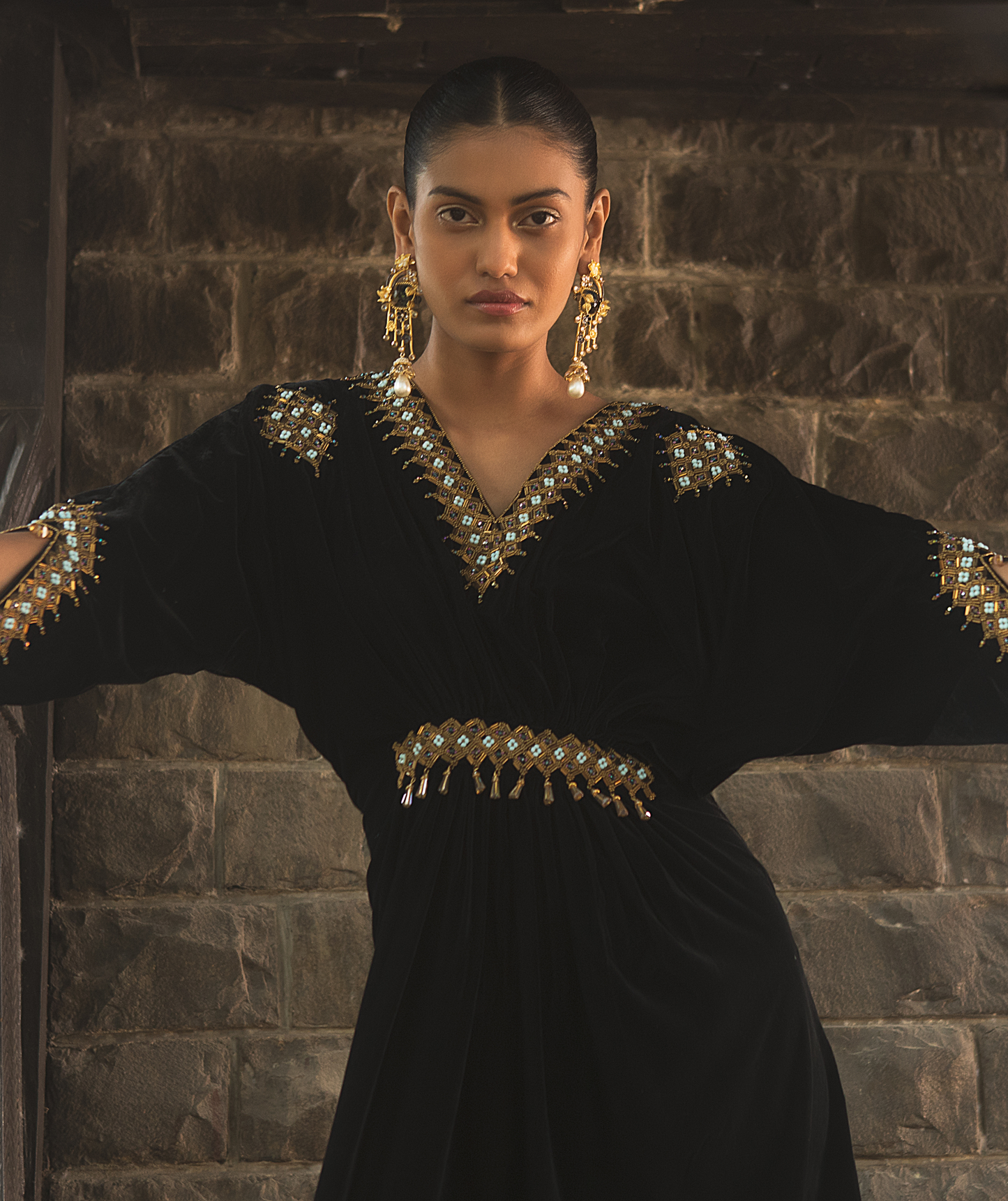 Sufhia Black Kaftan